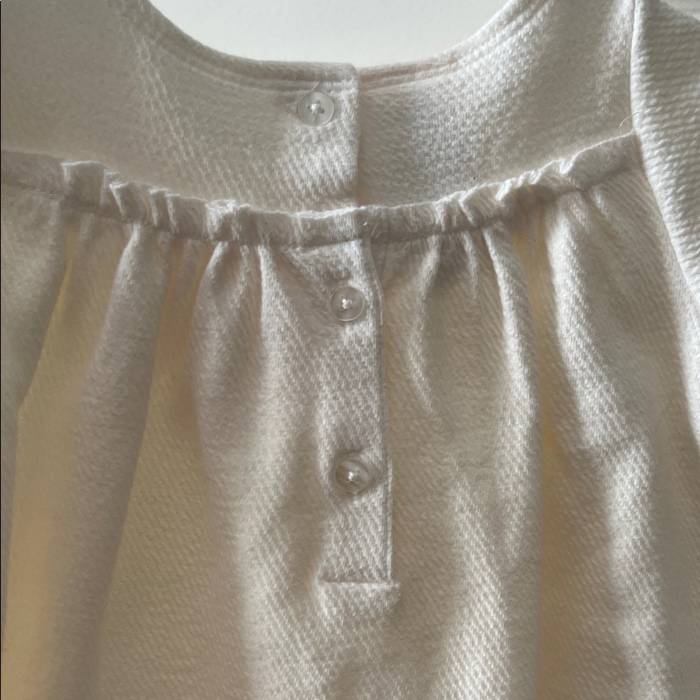 NWT First Impressions Ivory Baby Blouse with Patterned Hem Size 12M - Picture 4 of 5